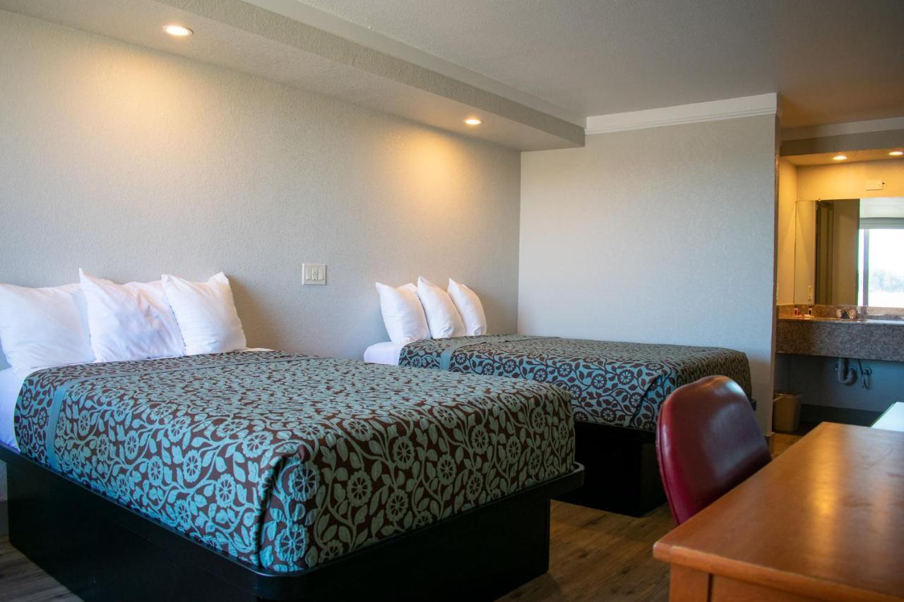 Days Inn By Wyndham Hillsboro Tx Exteriér fotografie